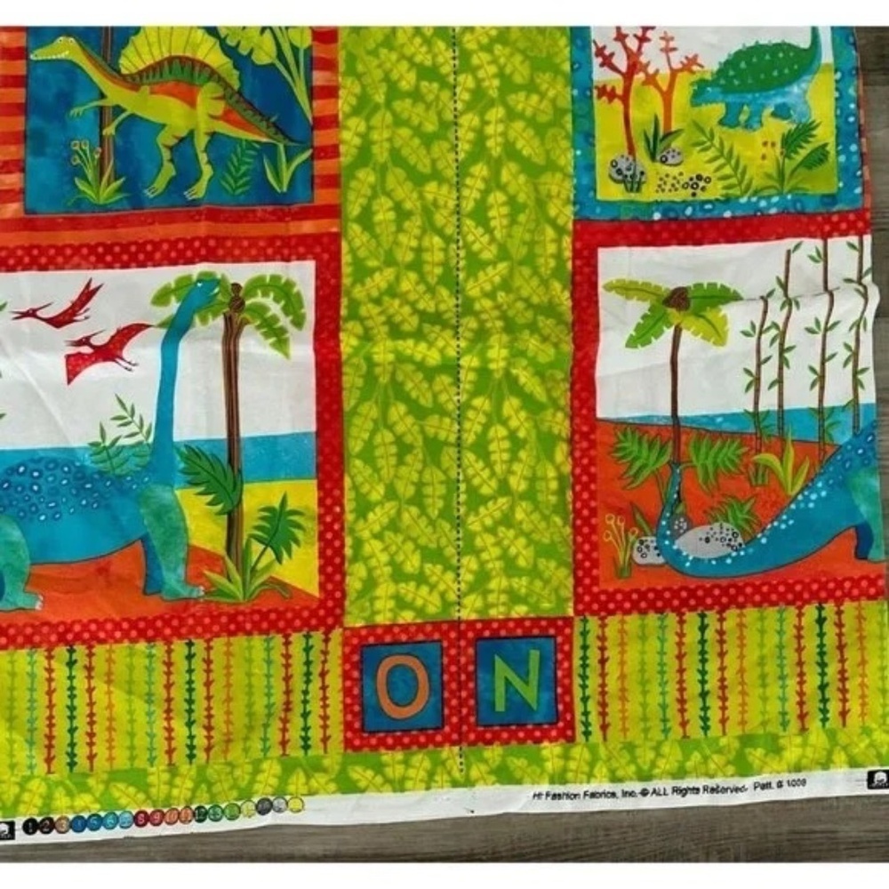 Fabric-Cotton-Hi Fashion Fabrics DINOSAUR PRINT 63” L x 45” W #1008 - Picture 5 of 5